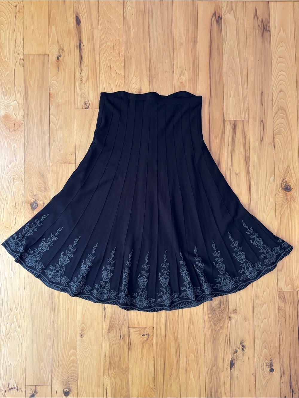 COLDWATER CREEK | Black Knit Floral Border Dark Feminine Chic Maxi Skirt | PXL